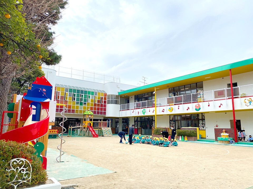 徒歩３分の距離に阿倍野学園幼稚園もあります。(周辺)